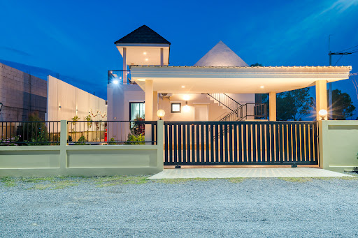 SHERLYN Pool Villa - Hotel