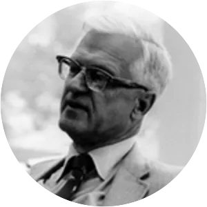 Sherwood Washburn - American anthropologist