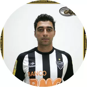 Sheslon Lucas Lima Sant'Ana