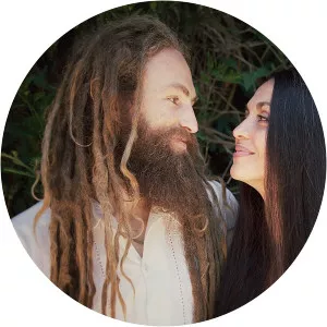 Shimshai and Susana - Musical group