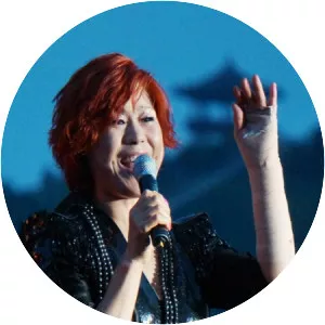 Shin Hyo-bum - Singer