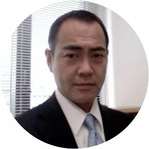 Shin'ichi Izumi - Teacher