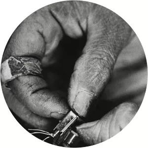 Shinzō Hanabusa - Japanese photographer