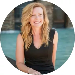 SHIRLEY JUMP - Author