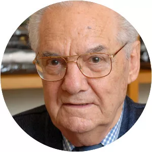 Shlomo Venezia - Italian writer