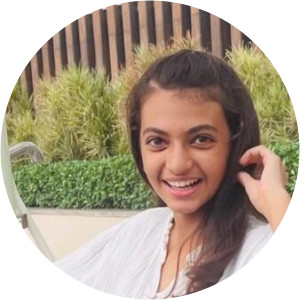 Shora Siddiqui photograph