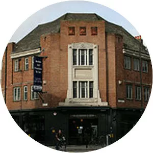 Shoreditch railway station - 