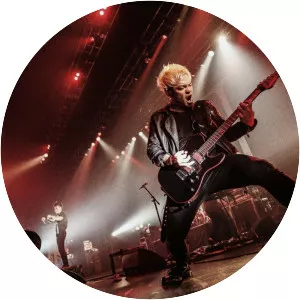 SHOW-HATE - Musical artist