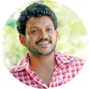 Shravan Mukesh - Mukesh's son