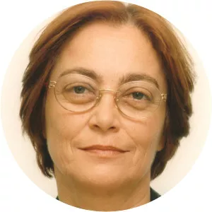 Shulamit Volkov