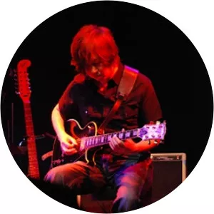 Shunsuke Suzuki Musician