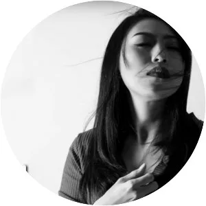 Shwe Yi Phyo Maung - Singer