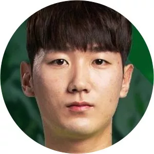 Si-Heon Lee - Football player