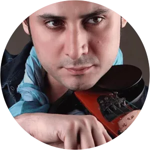 Siamak Khahani - Musician