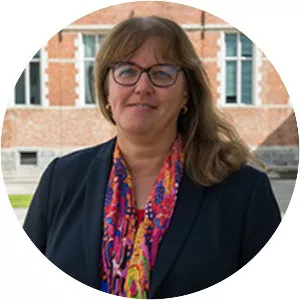 Sieglinde Gstöhl - College professor