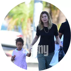 Sienna May Pompeo Ivery photograph