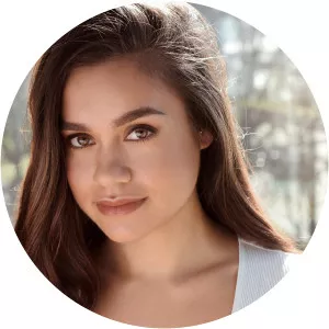 Sienna Noelle Peeples Chartrand