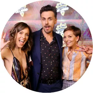 Sigamos de largo - TV program