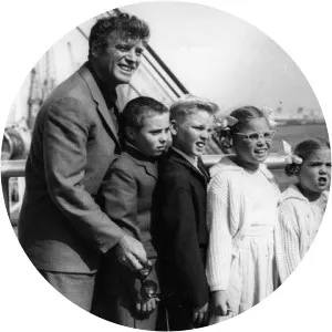 Sighle Lancaster - American social worker ‧ Burt Lancaster's daughter