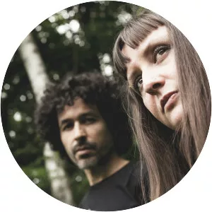 Signal Deluxe - Musical artist