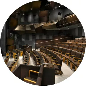 Signature Theatre Company