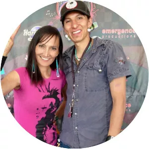 Sihasin - Musical group