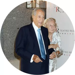 Silvia de Fuentes Bescos - Juan-Miguel Villar Mir's wife