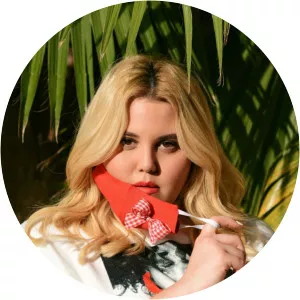 Simcha Gueta - Israeli singer