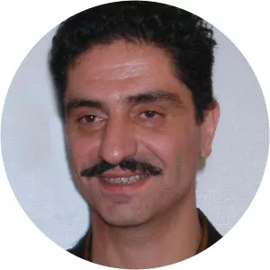 Simon Abkarian