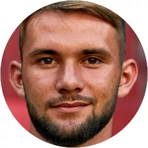 Simon Asta - Football player