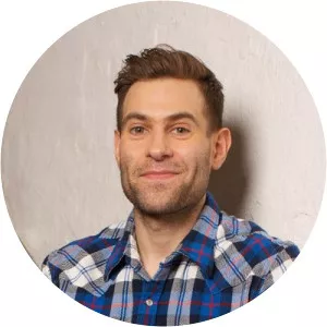 Simon Brodkin - Comedian