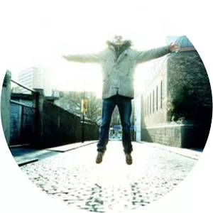 Simon Dine Musician - Musical artist