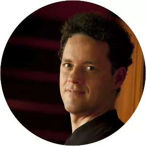 Simon Hewett - Musical artist