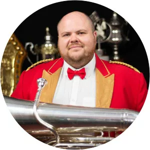 Simon Howell Musician - Musician