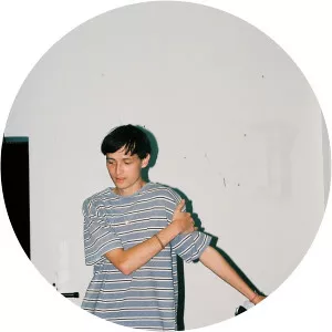 Simon Lam photograph