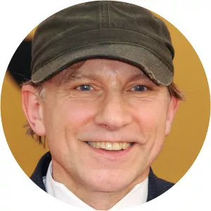 Simon McBurney