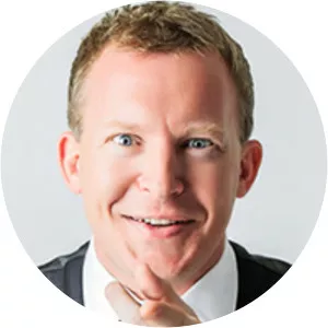 Simon McKinney - Actor