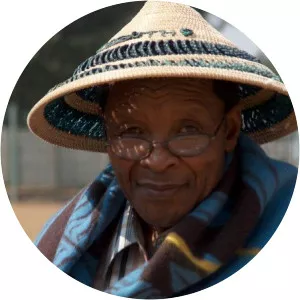 Simon Rakeepile photograph