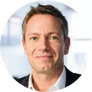 Simon Sugar photograph