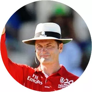 Simon Taufel