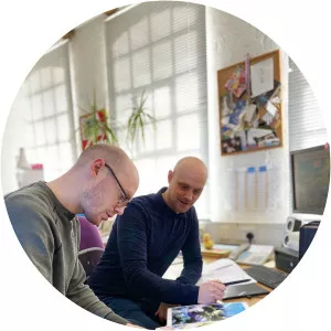 Simon TUDHOPE - Author