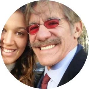 Simone Cruickshank Rivera - Geraldo Rivera's daughter