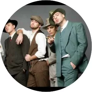 Simplu - Musical group