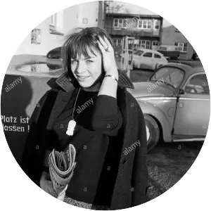 Sina Walden - German author