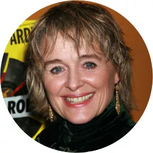 Sinéad Cusack