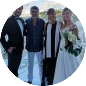 Sinan Güleryüz - Özge Özder's husband