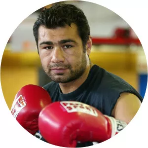 Sinan Şamil Sam - Turkish professional boxer