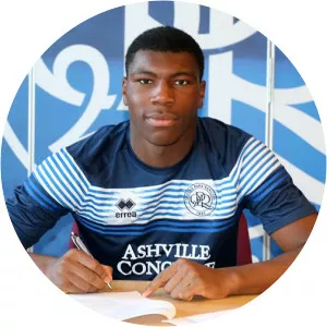 Sinclair Armstrong - Football player