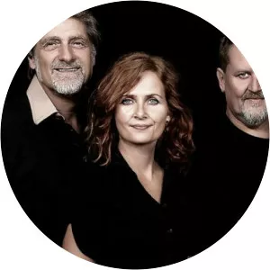 Sing Sing Sing - Musical group