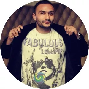 Singullar - Musical artist